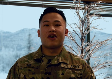 Spc. Mong Lee, Holiday Greeting