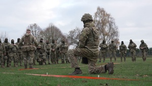UK troops train Ukrainian soldiers in disabling landmines