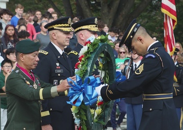 The Commanding General, Philippine Army (CGPA) Lt. Gen. Roy M. Galido participates in a wreath laying ceremony at the Tomb of the Unknown Soldier
