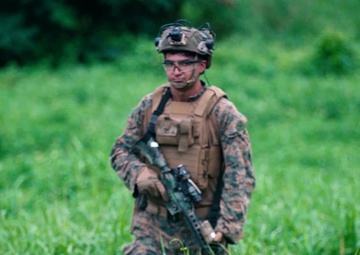 BLT 1/5 Conducts Team Leader Training in Guam