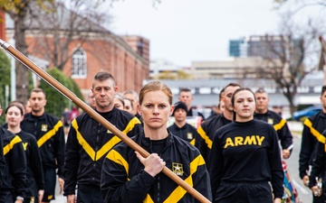 Fife and Drum Corps rehearses for the 60th Presidential Inauguration