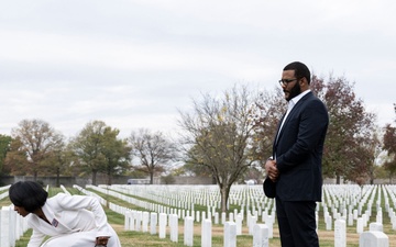 USO Tribute to the 6888th Battalion at Arlington National Cemetery