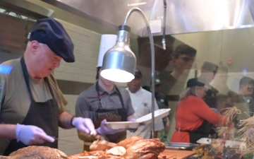 Monarch Dining Facility cultivates camaraderie with Thanksgiving meal