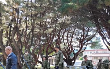 U.S, Soldiers and JGSDF Members Clean Historic Monument