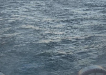 LCACs Debark USS Wasp (LHD 1)