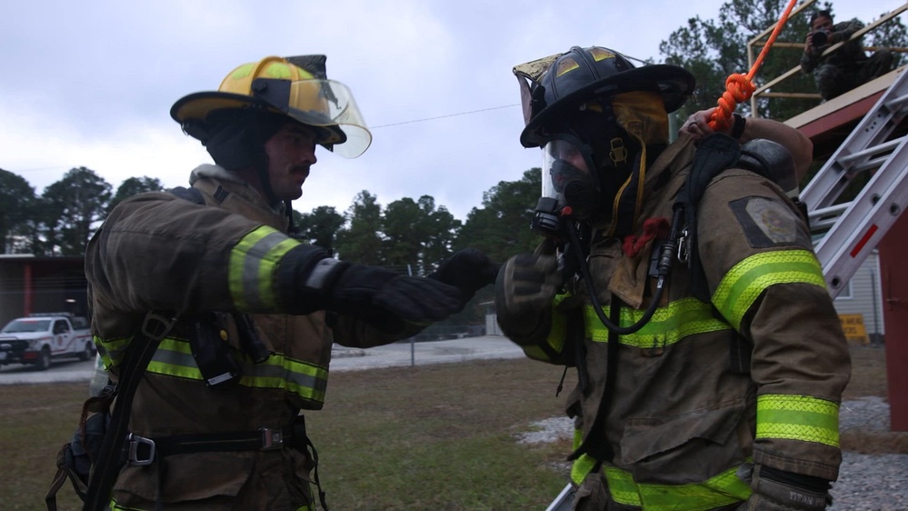 DVIDS - Video - Smoked Building - Marine Corps Fire and Rescue Survival ...