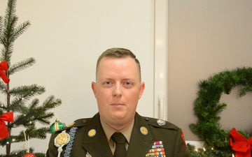 Sgt. 1st Class Camden Barclay / Holiday Season