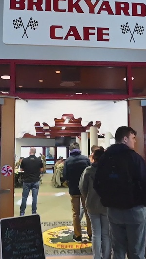 181st Intelligence Wing Celebrates the Holidays with a Christmas Lunch