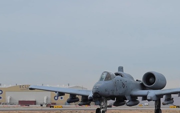 A-10s visit Kirtland Air Force Base