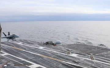 Flight deck operations aboard USS George H.W. Bush (CVN 77)