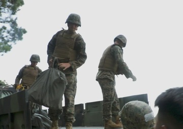 Logistics Operations School conducts a helicopter support team training event