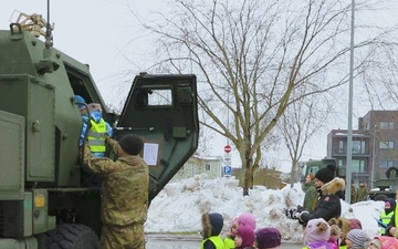 B-Roll: U.S. Armed Forces honor formation of Estonian Artillery Battalion