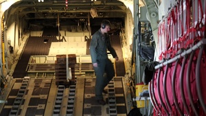 VMGR-153 trains in Arizona