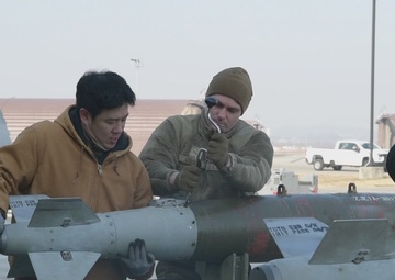 Osan Annual load crew competition