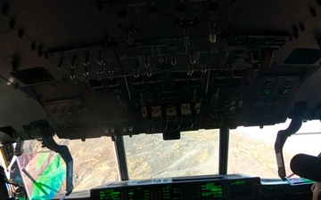 Inside the Cockpit of a California National Guard C-130 Suppressing Hughes Fire