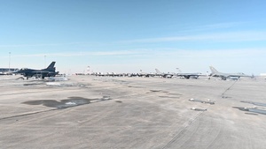 Prepping aircraft for takeoff at Sentry Savannah 25-1
