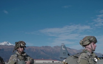 BROLL 173rd Airborne Brigade Paratroopers Conduct ‘Rock Snowfall’ Operation in Italy