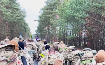 Soldiers honor POWs with 60-mile ‘Long March’ reenactment