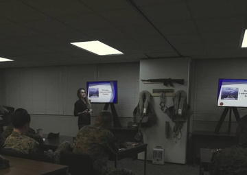 Marines with III Marine Expeditionary Force conduct underwater egress training - B-Roll