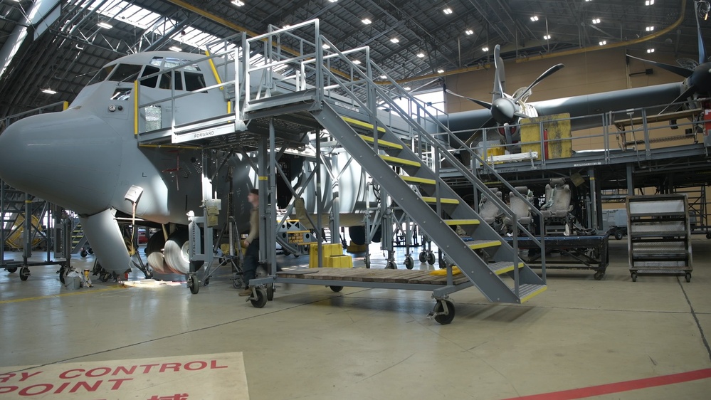 DVIDS - Video - 374th MXS Routine Operations B-Roll