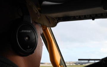 U.S. Air Force KC-135 refuels two U.S. Marine F/A-18s