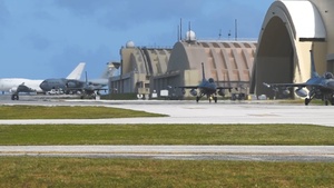 U.S. Air Force F-16 Taxi B-roll