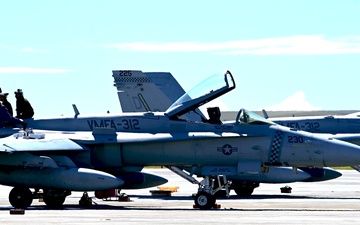 Marine F/A-18 Landing B-roll