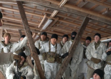 10th Mountain, 11th Airborne Division Soldiers Train on the Finnish RK 62 Assault Rifle