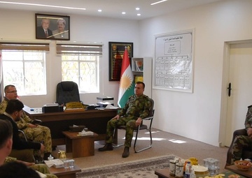Coalition Advisors Discuss Logistical Matters with Peshmerga