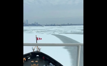 U.S. Coast Guard Cutter Morro Bay (WTGB 106) conducts Ice Breaking Lake Erie