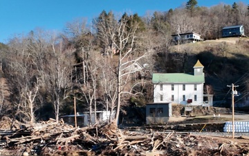 USACE clears waterway debris