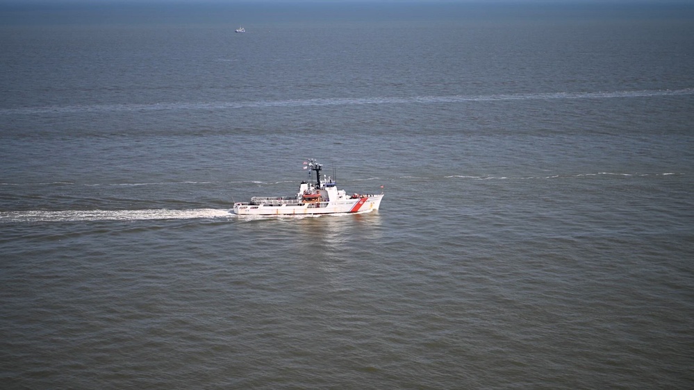 DVIDS - Video - Coast Guard Cutter Reliance Patrols the Gulf of America