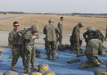 2nd Distribution Support Battalion Air Delivery and Static Line Training