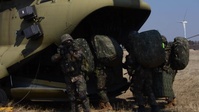 ROK 17 Infantry Division and U.S. Army 2nd Combat Aviation Brigade conduct Air Movement operations