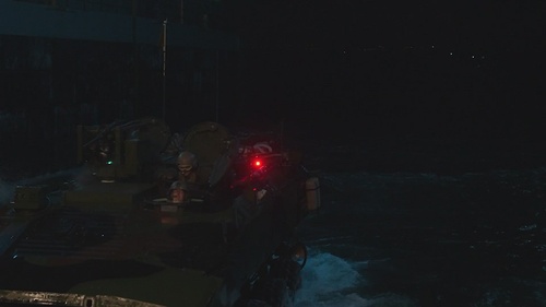 QUART 25.2: U.S. Marines and Sailors conduct iterative amphibious training