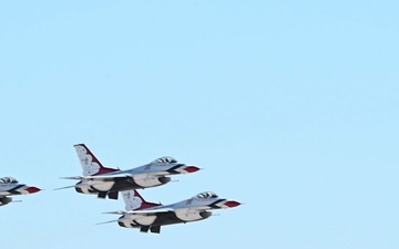 Thunder and Lightning Over Arizona Air Show 2025