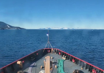 USCGC Polar Star (WAGB 10) visits NSF McMurdo Station during Operation Deep Freeze