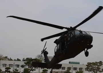 2nd Combat Aviation Brigade soldiers support Non-Commissioned Officer Academy Air Assault
