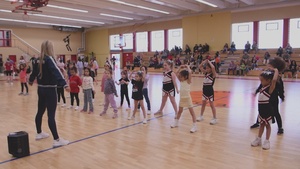 USO Entertainment presents Free Youth clinic with the Dallas Cowboys Cheerleaders(720p w/o graphics)