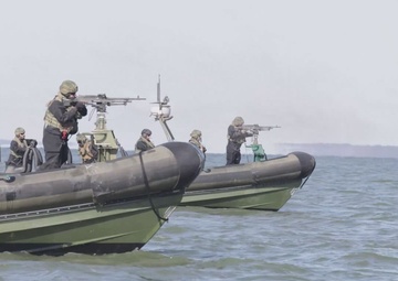 Marine Minute 15-25