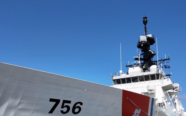 Coast Guard offloads more than $214 million worth of illegal cocaine in San Diego