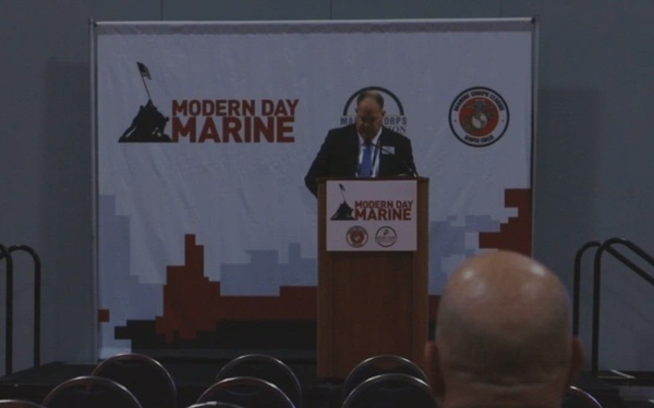 Col. William Smyth presents to a panel about Reserve specific capabilities