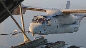 U.S. Marines with VMGR-252 conduct aerial refueling (B-roll)