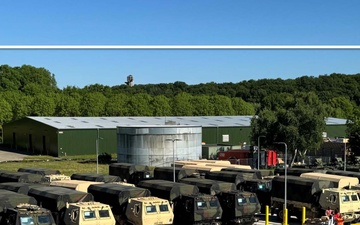 APS-2 issue at Eygelshoven for DEFENDER 25
