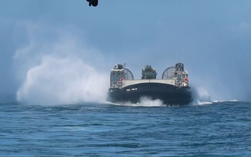 USS Iwo Jima Conducts Well Deck Operations