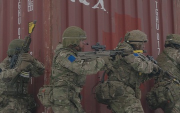 Soldiers conduct force-on-force combat training for Swift Response during DEFENDER 25