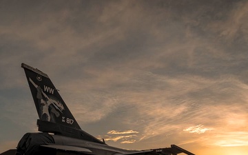 F-16 Fighting Falcons at Yokota during Japanese-American Friendship Festival 25