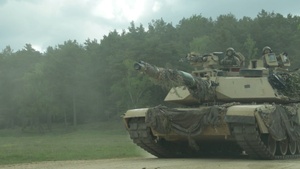 Soldiers Move To Seize An Objective