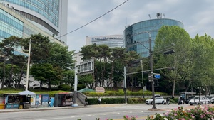 Eighth Army Leadership Visits Severance Hospital in Seoul