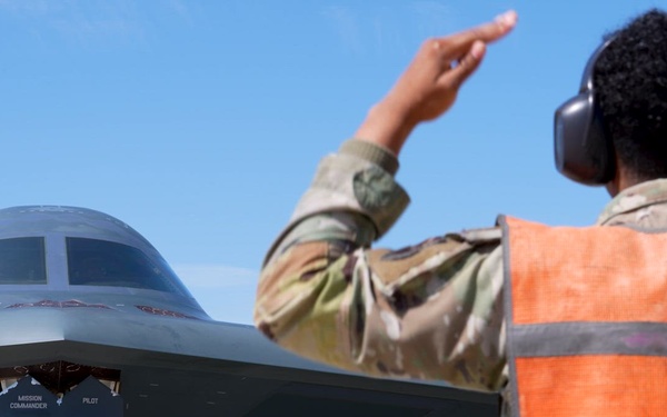 B-Roll: B-2 Spirit Stealth Bombers Return From Diego Garcia